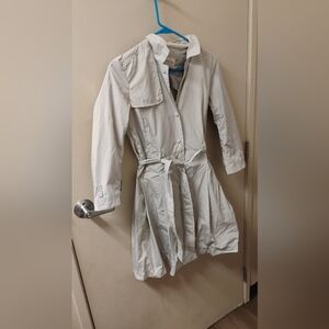 Club Monaco Women's Lightweight Belted Snap On Button Coat Sz XS